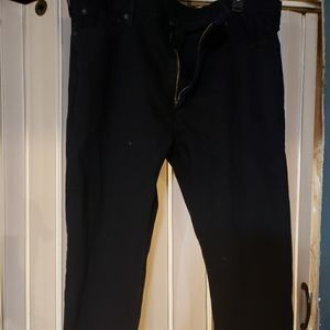 Levi 550, Black, 42 x 30